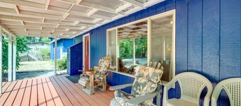 Pet-friendly Ocean Park Rental w/ Outdoor Fire Pit
