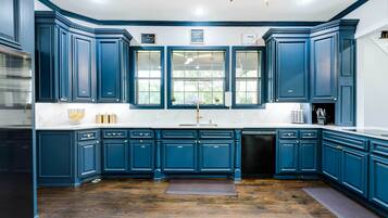 Vila (6 Bedrooms) | Interior