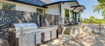 Patios + Lake View: Mckinney Ranch Home!