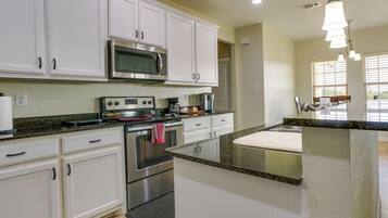 Nhà (2 Bedrooms) | Nội thất