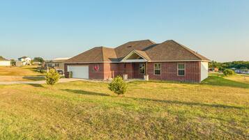 Rumah (2 Bedrooms) | Interior