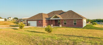 ~ 10 Mi to Dtwn Mckinney: Home w/ Patio & Yard