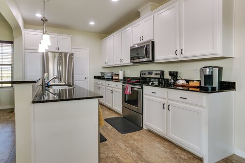 ~ 10 Mi to Dtwn Mckinney: Home w/ Patio & Yard