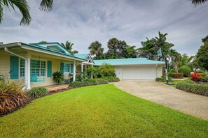 House (4 Bedrooms) | Interior - Waterfront Stuart Home on St Lucie River! (Stuart)