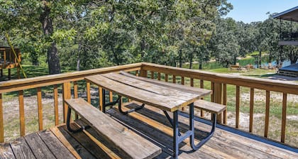 Lakefront Escape w/ Boat Slip on Table Rock Lake!