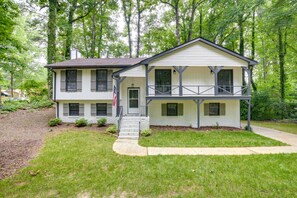Exterior - Charming Cary Home ~ 10 Mi to Downtown Raleigh! (Cary)