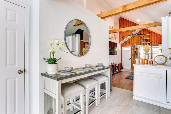 House (2 Bedrooms) | Interior - All-season Vernon Township Lake House Retreat! (Highland Lakes)