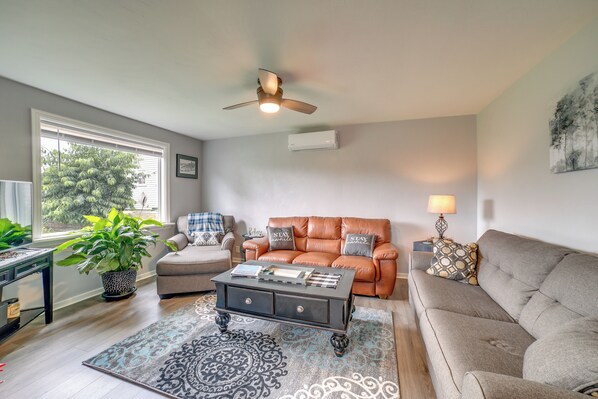 House (2 Bedrooms) | Interior