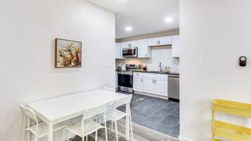 Apartemen (2 Bedrooms) | Interior