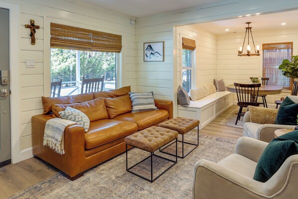House (2 Bedrooms) | Interior