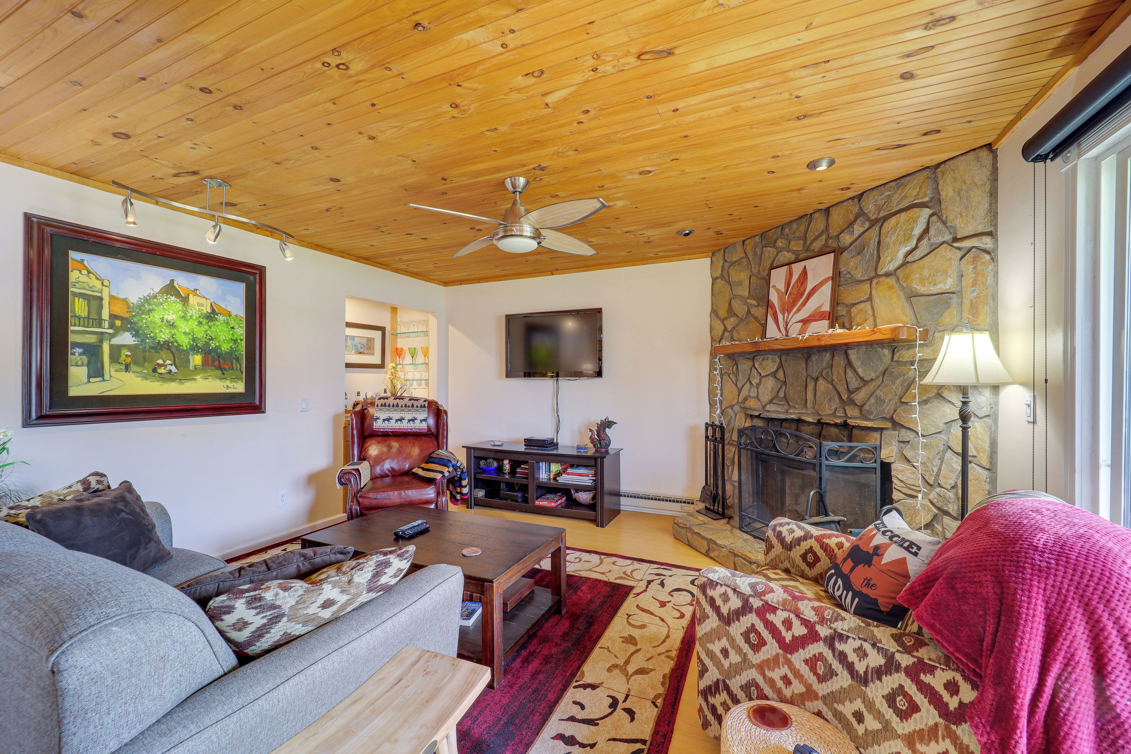 Apartment (2 Bedrooms) | Front of property