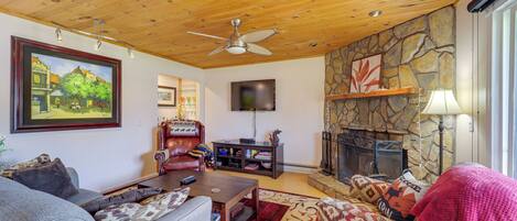 Apartment (2 Bedrooms) | Front of property