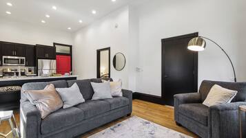 Apartment (1 Bedroom) | Interior