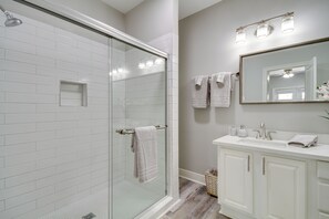 Apartment (2 Bedrooms) | Interior - Pet-friendly Vacation Rental in Biloxi Near Beach! (Biloxi)