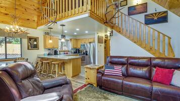 House (3 Bedrooms) | Front of property