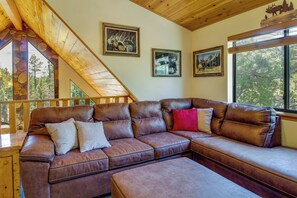 House (3 Bedrooms) | Interior - 2 Mi to Show Low Lake: Scenic Cabin w/ Balcony (Show Low)