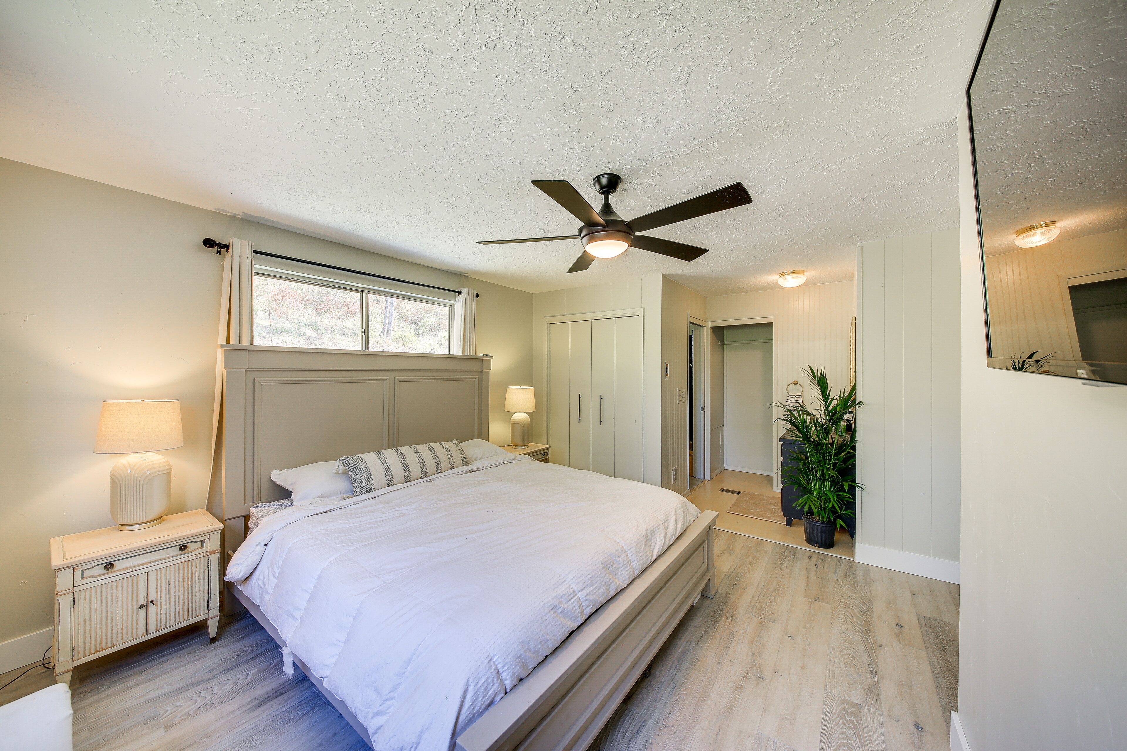 House (4 Bedrooms) | 4 bedrooms, iron/ironing board, free cots/infant beds, bed sheets