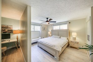 House (4 Bedrooms)