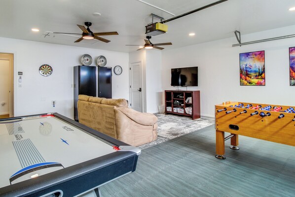 Interior - Walk to City Park: Family-friendly Show Low Home (Show Low)