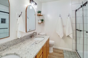 House (3 Bedrooms) | Interior - Walk to City Park: Family-friendly Show Low Home (Show Low)