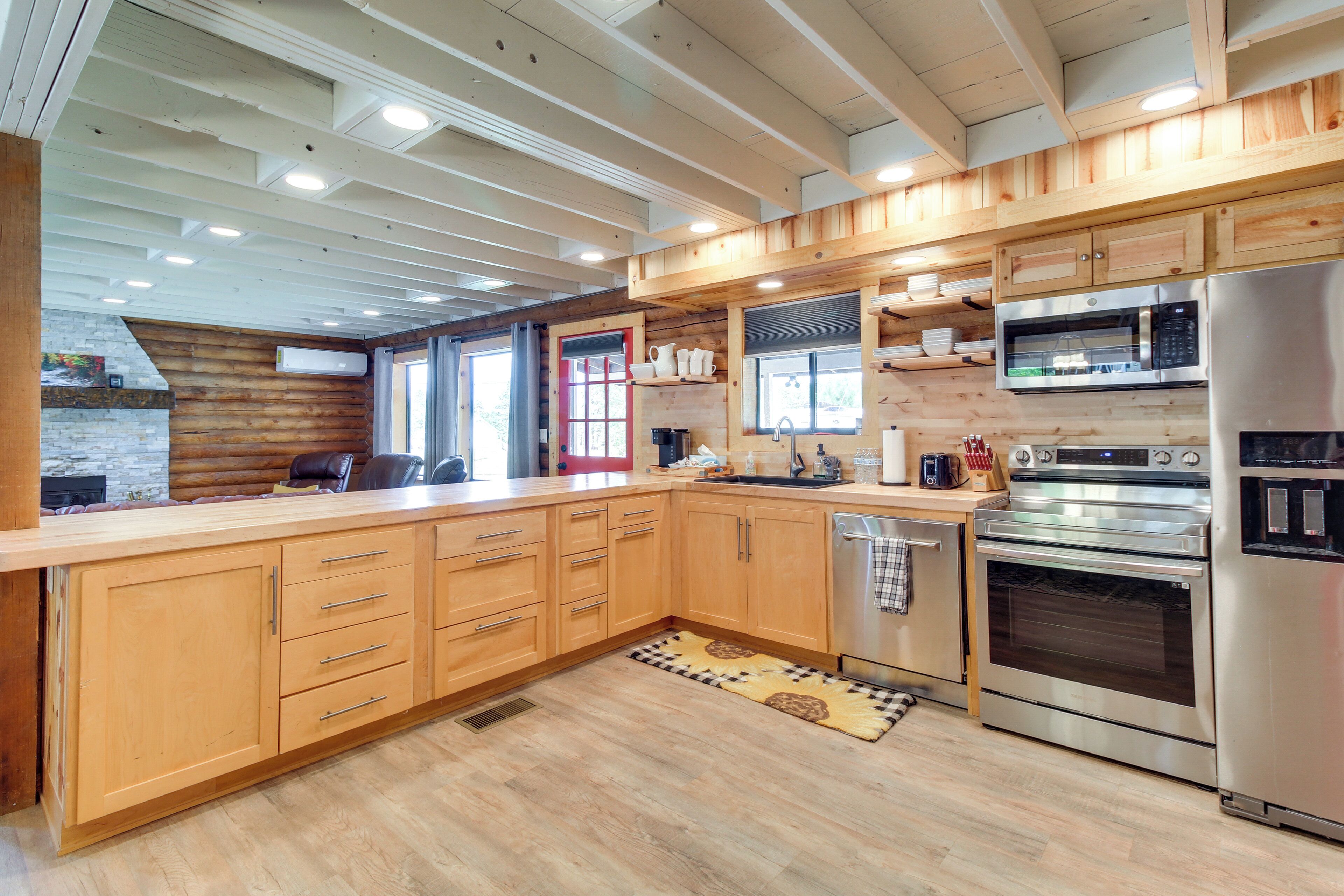 House (2 Bedrooms) | Interior