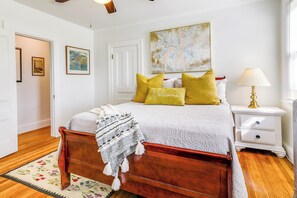 Interior - Beautiful Providence Apt Near Dtwn & Federal Hill! (Providence)