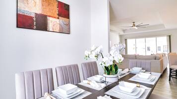 House (4 Bedrooms) | Bahagian dalam