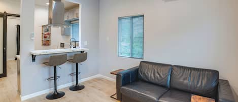 Apartment (1 Bedroom) | Front of property