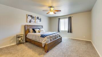 House (4 Bedrooms) | Interior