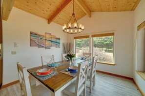 Talo (3 Bedrooms) | Sisätilat