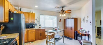 Sunny Lodi Getaway - Walk to Downtown & Wineries