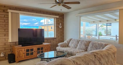 Riverfront Bullhead City Home w/ Mountain Views!