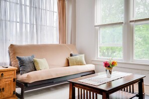 Apartment (1 Bedroom) | Interior - Downtown Schertz Vacation Rental Near Restaurants! (Schertz)