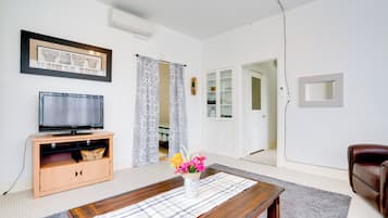 Apartment (1 Bedroom) | Front of property