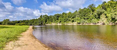 House (2 Bedrooms) | Front of property