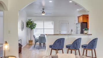 Maison (4 Bedrooms) | Intérieur