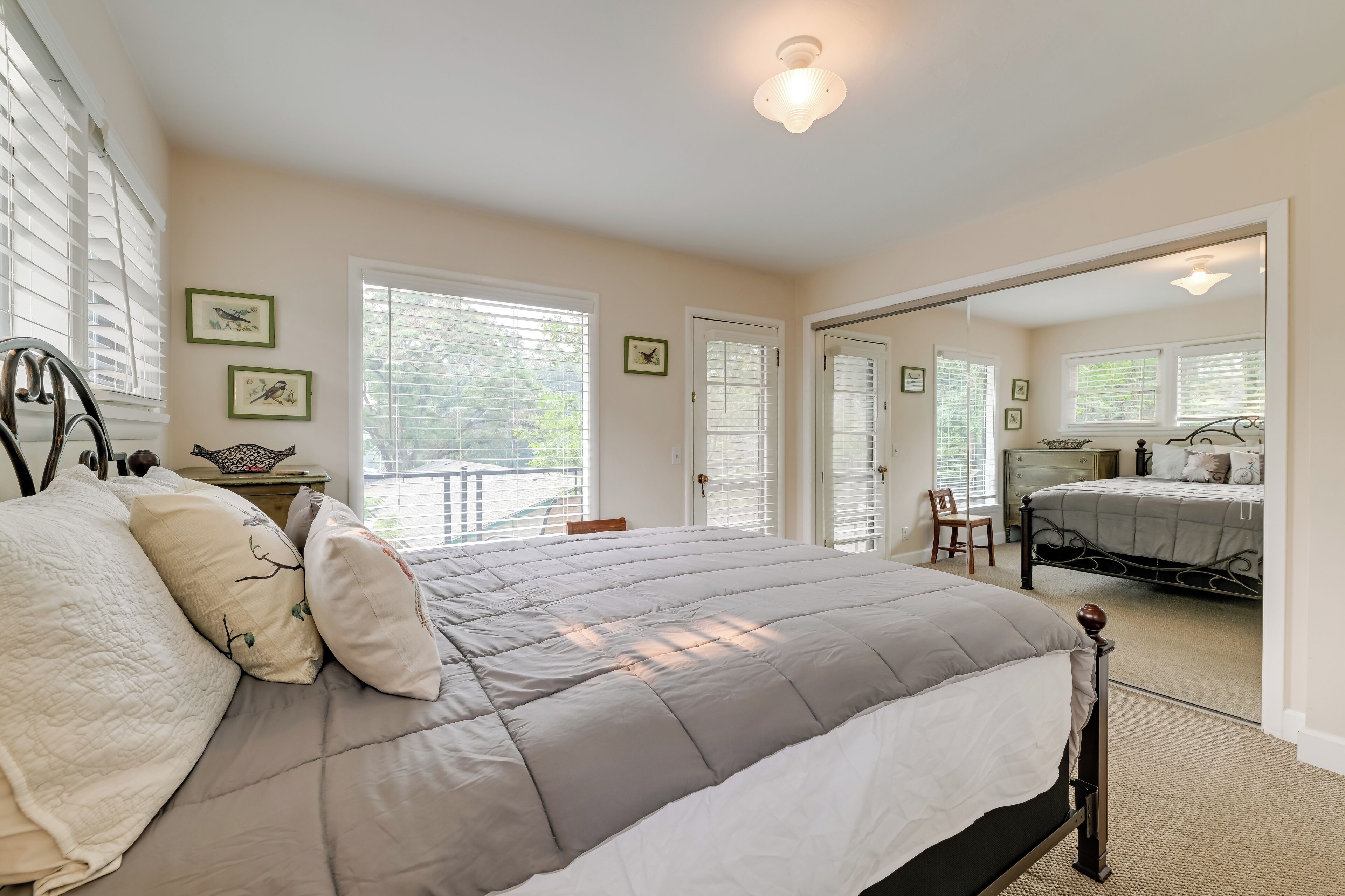 المنشأة من الداخل