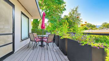 House (3 Bedrooms) | Front of property