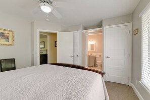 House (3 Bedrooms) | Interior - Grants Pass Getaway w/ Expansive Deck! (Grants Pass)