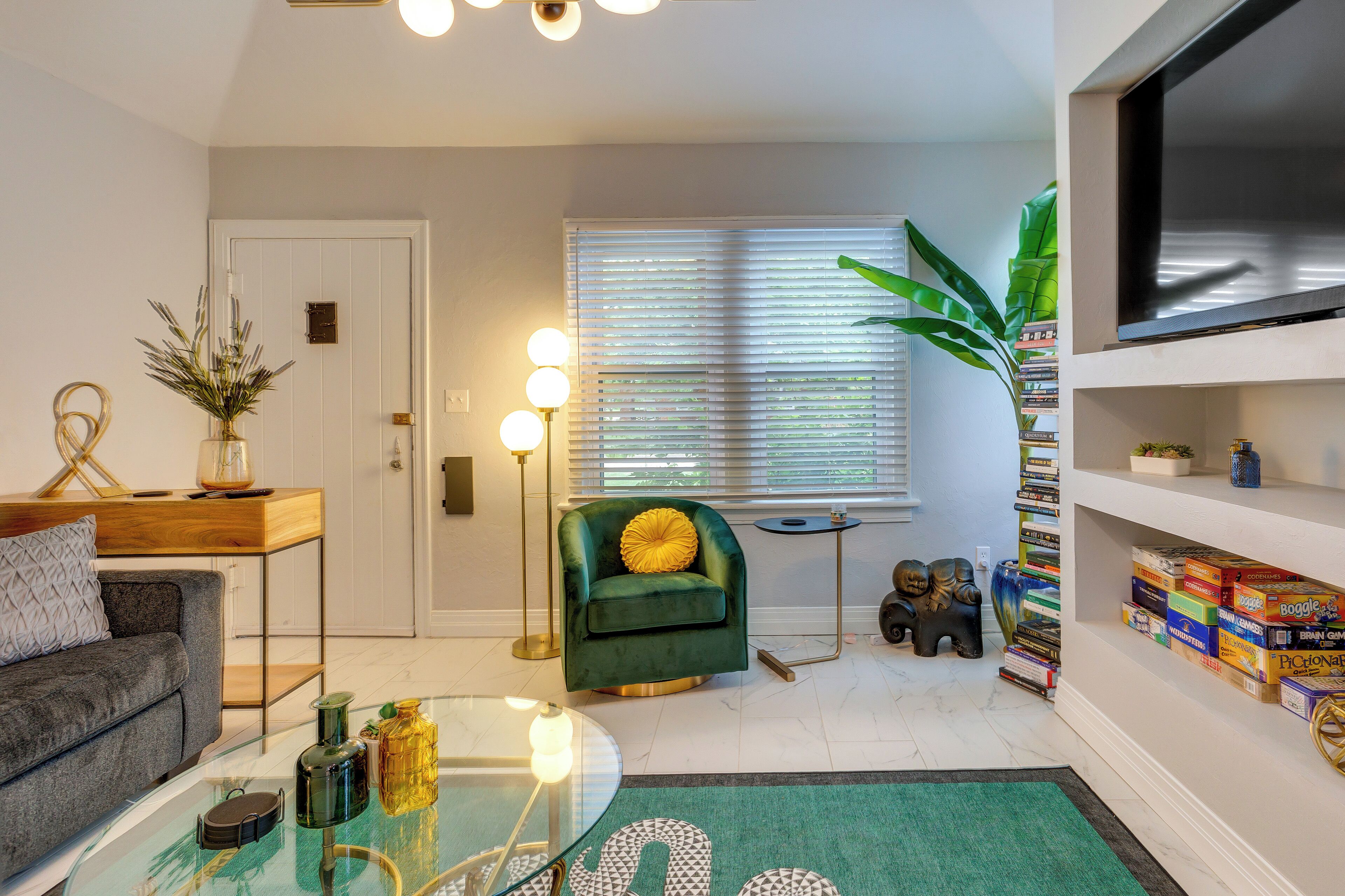 Rumah (3 Bedrooms) | Bagian depan properti