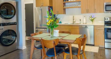 Traverse City Vacation Rental: 1 Mi to Beach!
