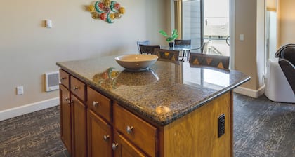 Rockaway Beach Vacation Rental Near Beach Access!