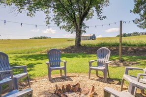 House (3 Bedrooms) | Interior - Jefferson City Getaway - 3 Mi to Cherokee Lake! (Jefferson City)