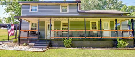 Fachada de la propiedad