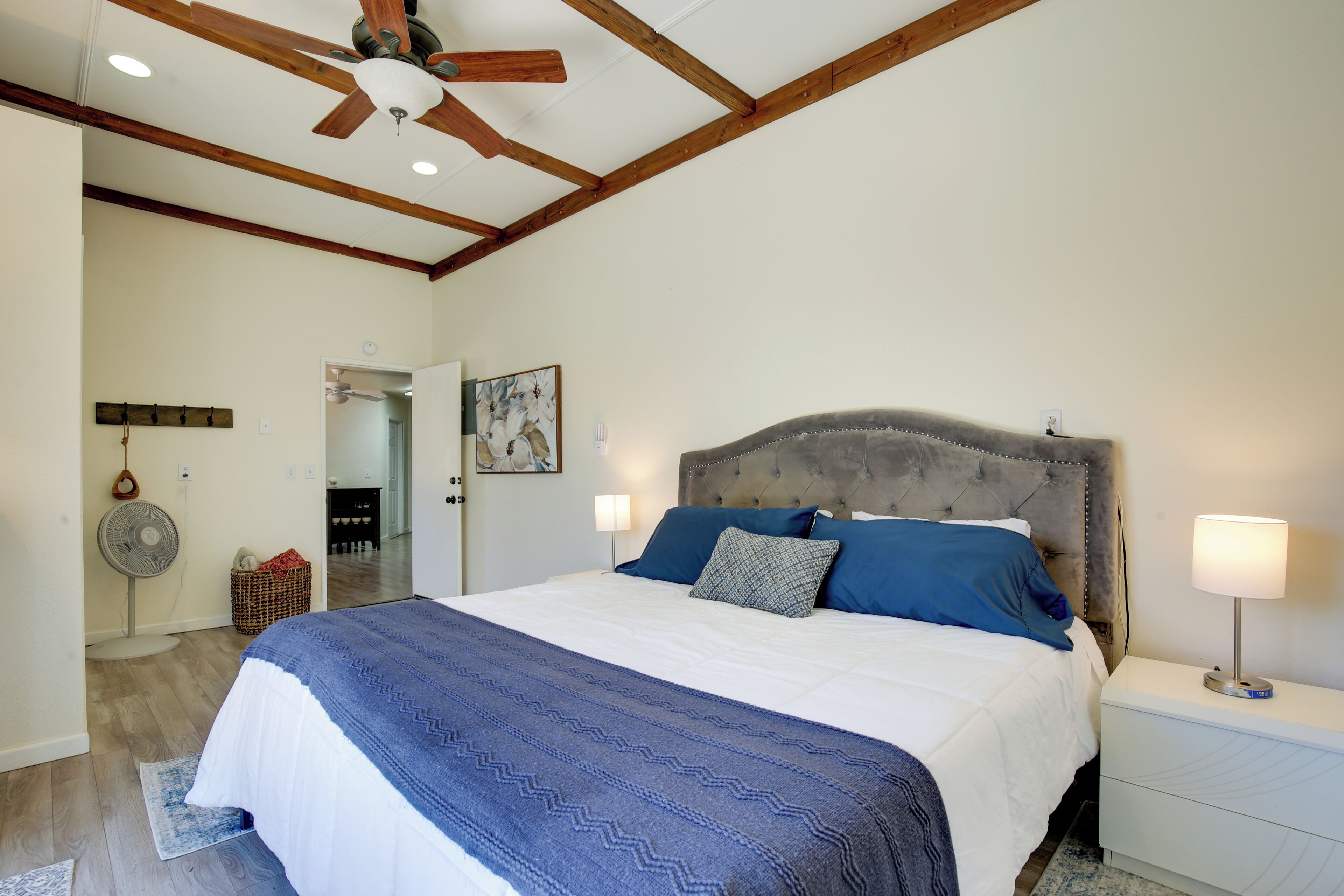 Apartment (1 Bedroom) | Interior