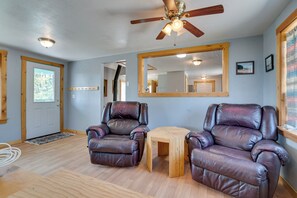 Interior - Secluded Washington Cabin Near Hikes & Lakes! (Tonasket)