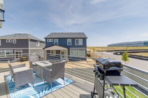 House (3 Bedrooms) | Interior - 9 Mi to Airport: Pet-friendly Aurora Home w/ Deck (Aurora)
