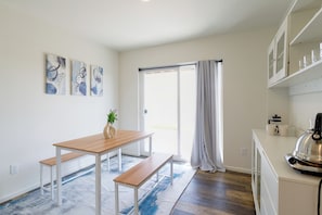 Hus (3 Bedrooms) | Innvendig