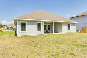 House (4 Bedrooms) | Interior - Newly Built Gulf Coast Getaway Near Pensacola! (Gulf Breeze)
