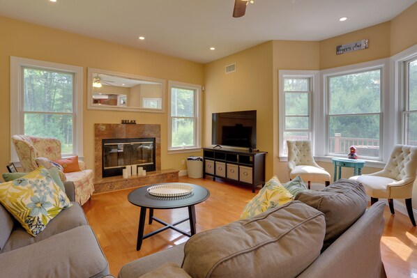 Rumah (5 Bedrooms) | Bagian depan properti